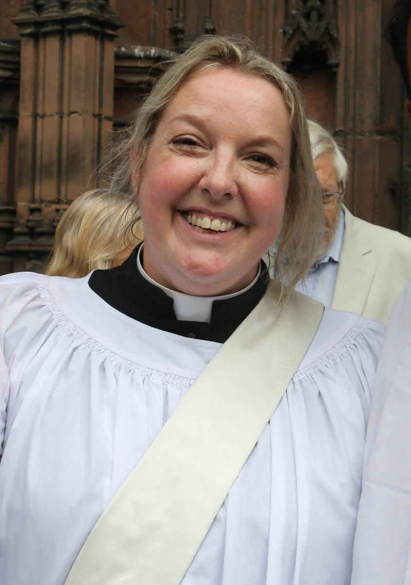 18 people ordained deacon at chester cathedral